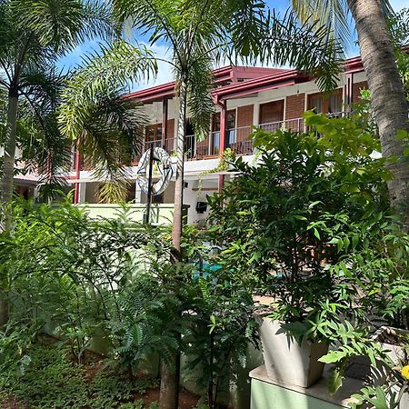 Hotel Heladiv أنرادابورام المظهر الخارجي الصورة