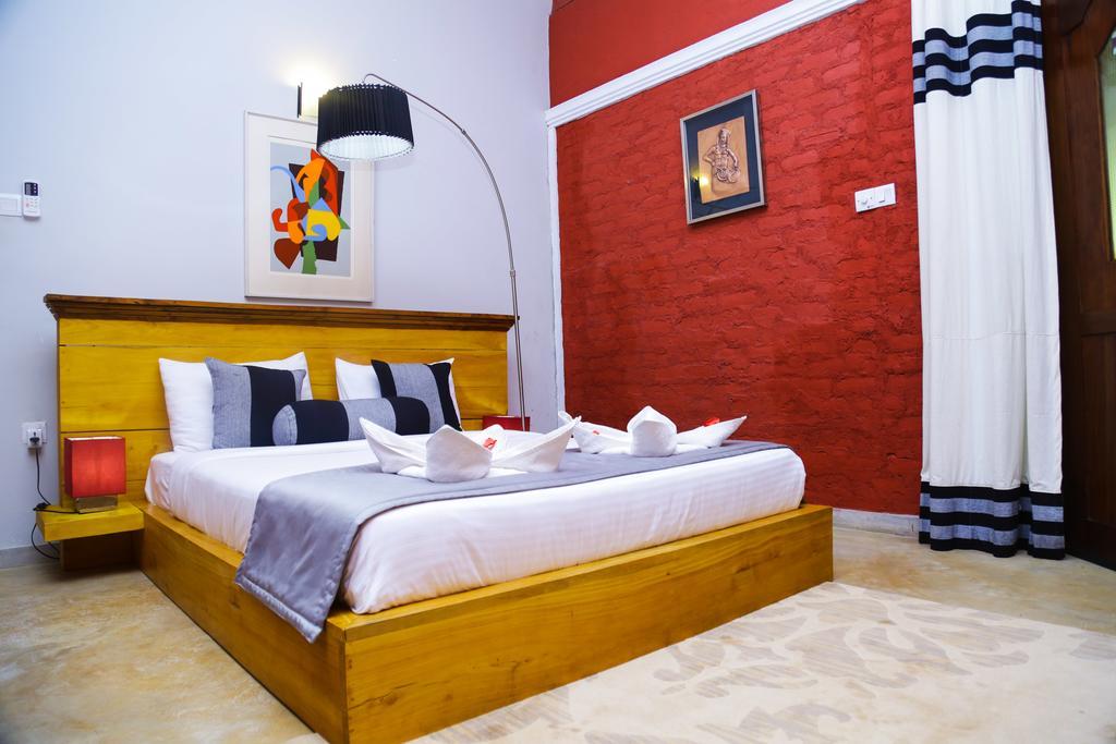 Hotel Heladiv أنرادابورام المظهر الخارجي الصورة